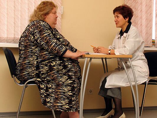 In consultation with a phlebologist, a patient with varicose veins caused by obesity